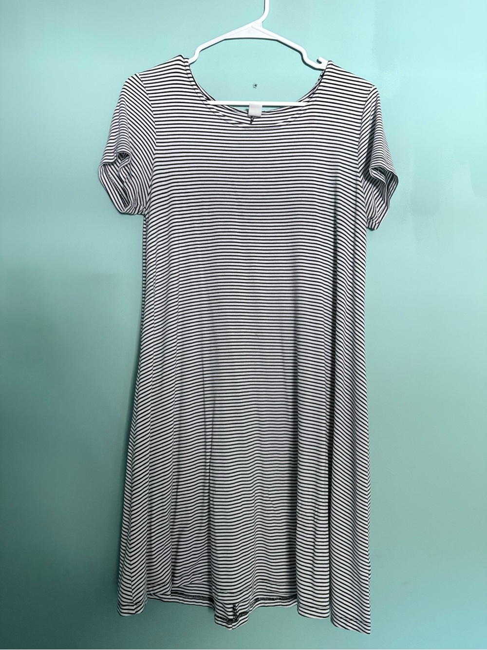 Old Navy Black & White Striped Short Sleeve Swing Dress